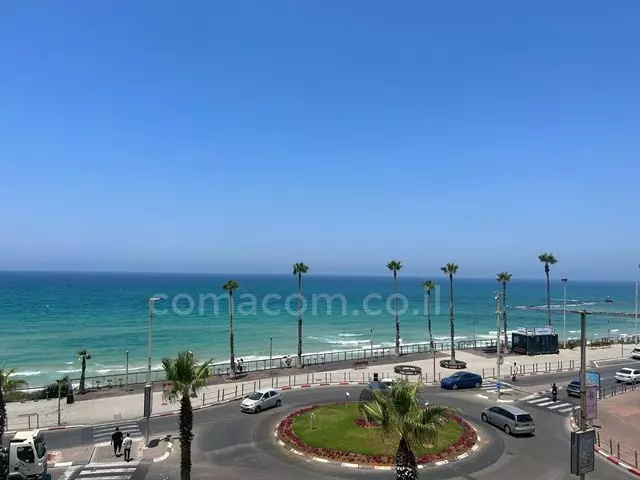 Boa localização,Perto do mar,Vista para o mar,Não perca!,espaçoso,Totalmente mobiliado