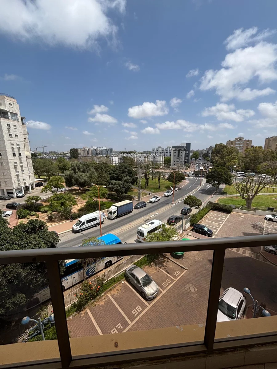 Bonne occasion à ne pas manquer ! Idéal investissement, 3 pièces à vendre, proche de toutes commodités, He, Ashdod