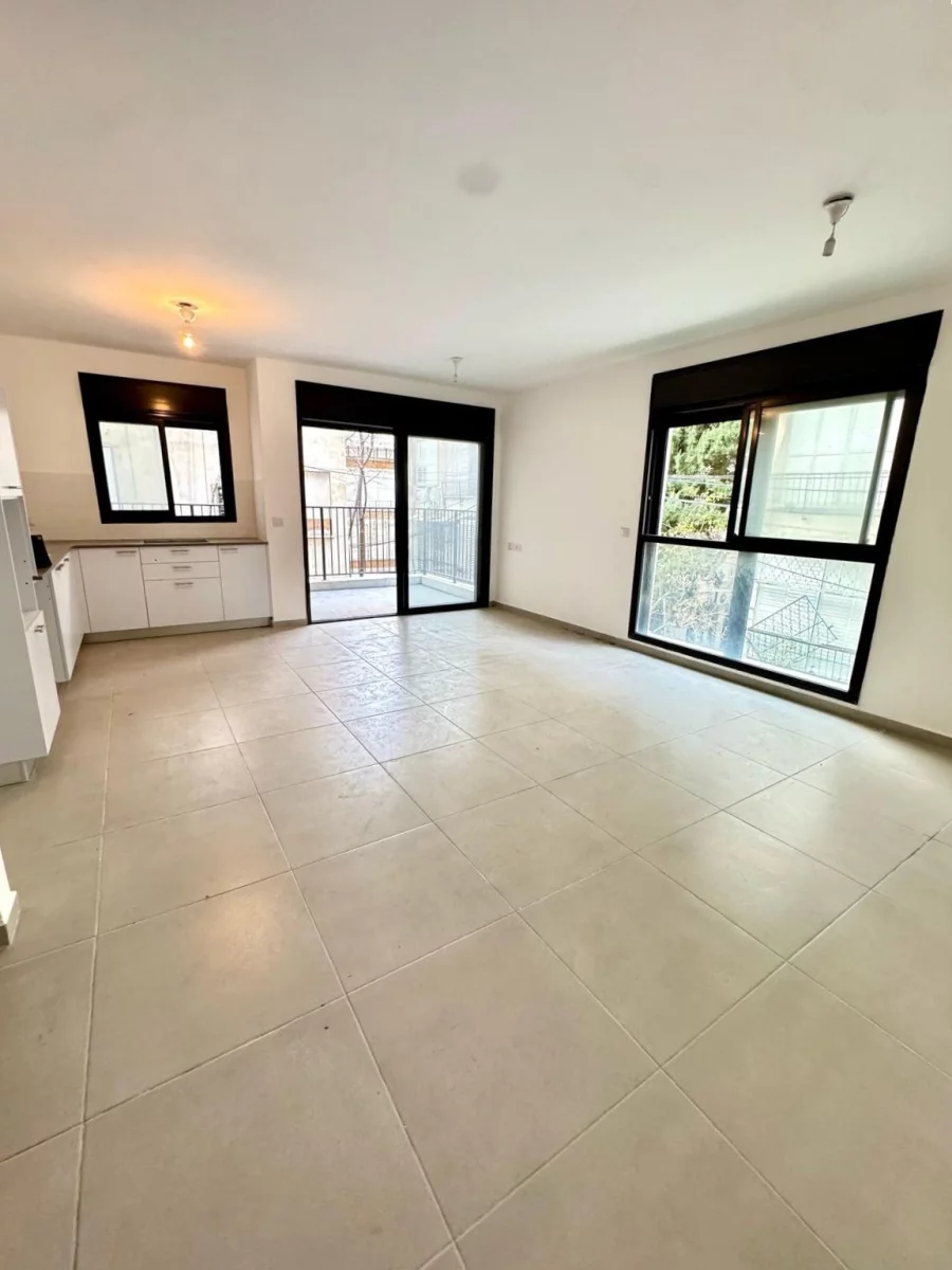 APPARTEMENT NEUF 3 PIECES BAT YAM CENTRE
