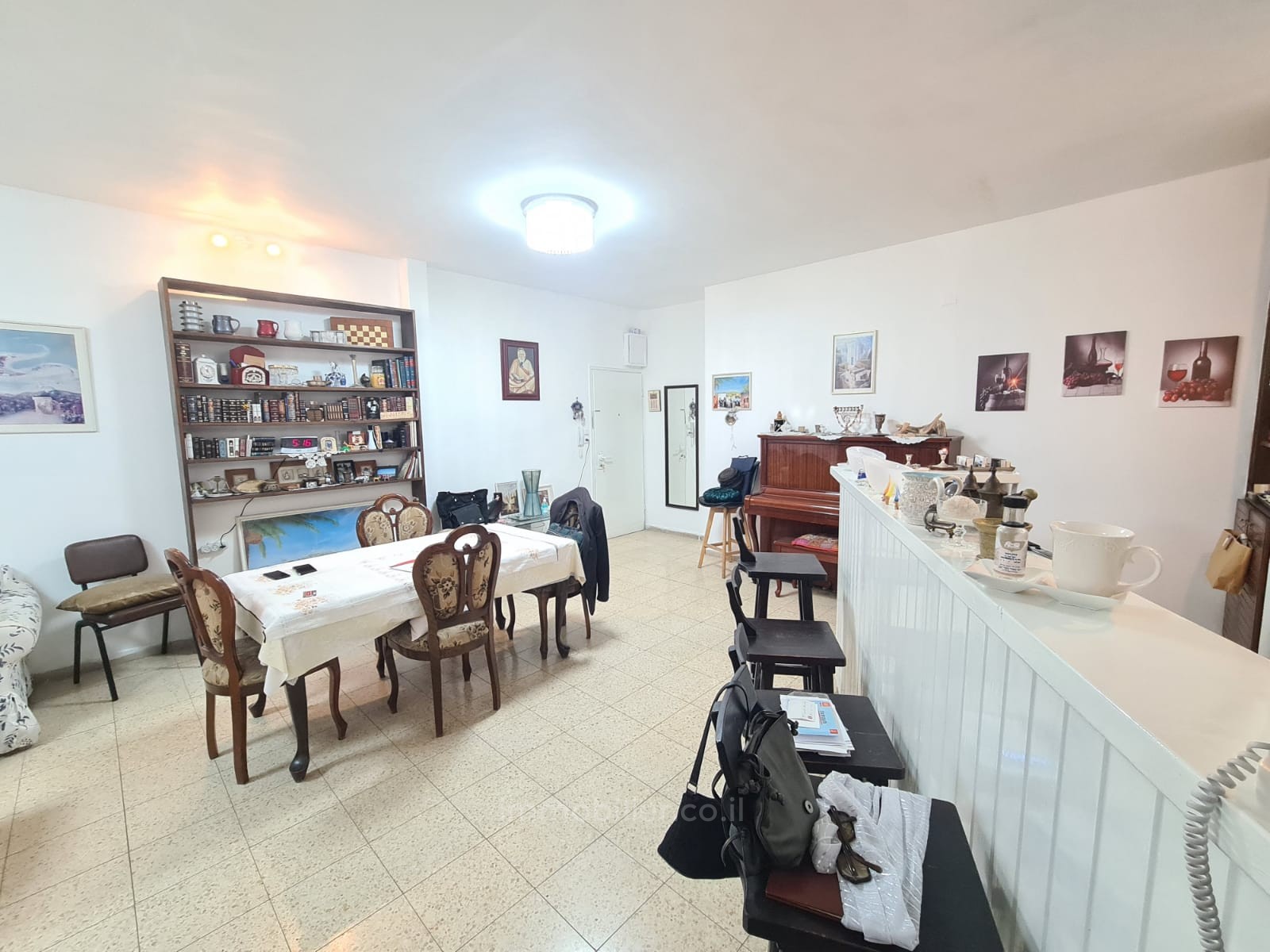 Apartamento 4 cômodos Jerusalém Talbieh 1-IBL-2797