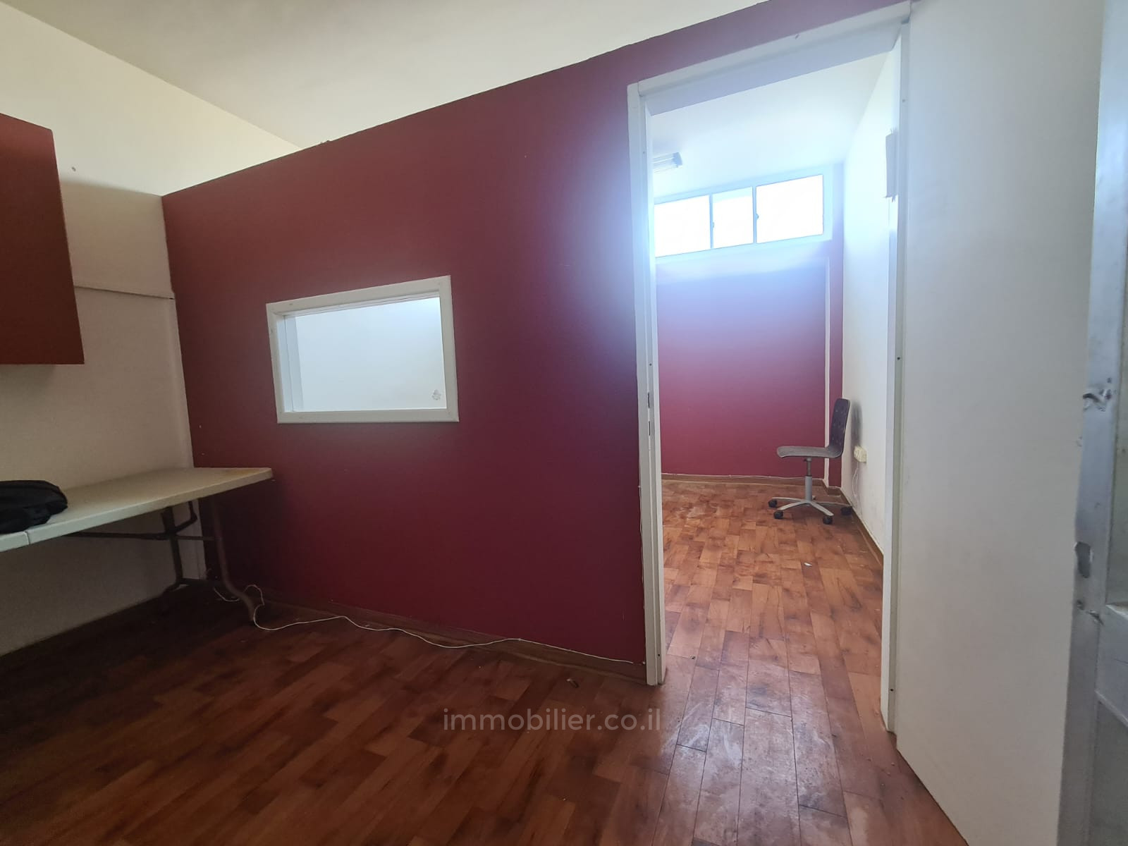 Escritórios 1 cômodos Netanya Centro da cidade 1-IBL-2843