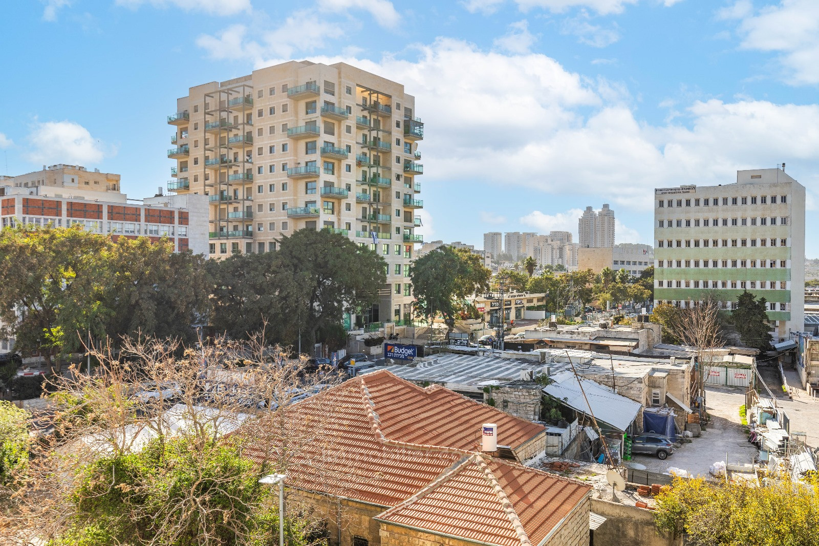 Apartamento 3 cômodos Jerusalém Baka 1-IBL-2876