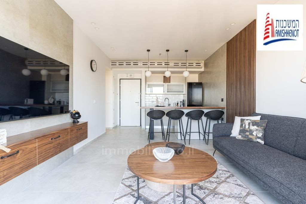 Apartamento 2 cômodos Jerusalém Centro da cidade 1-IBL-2879