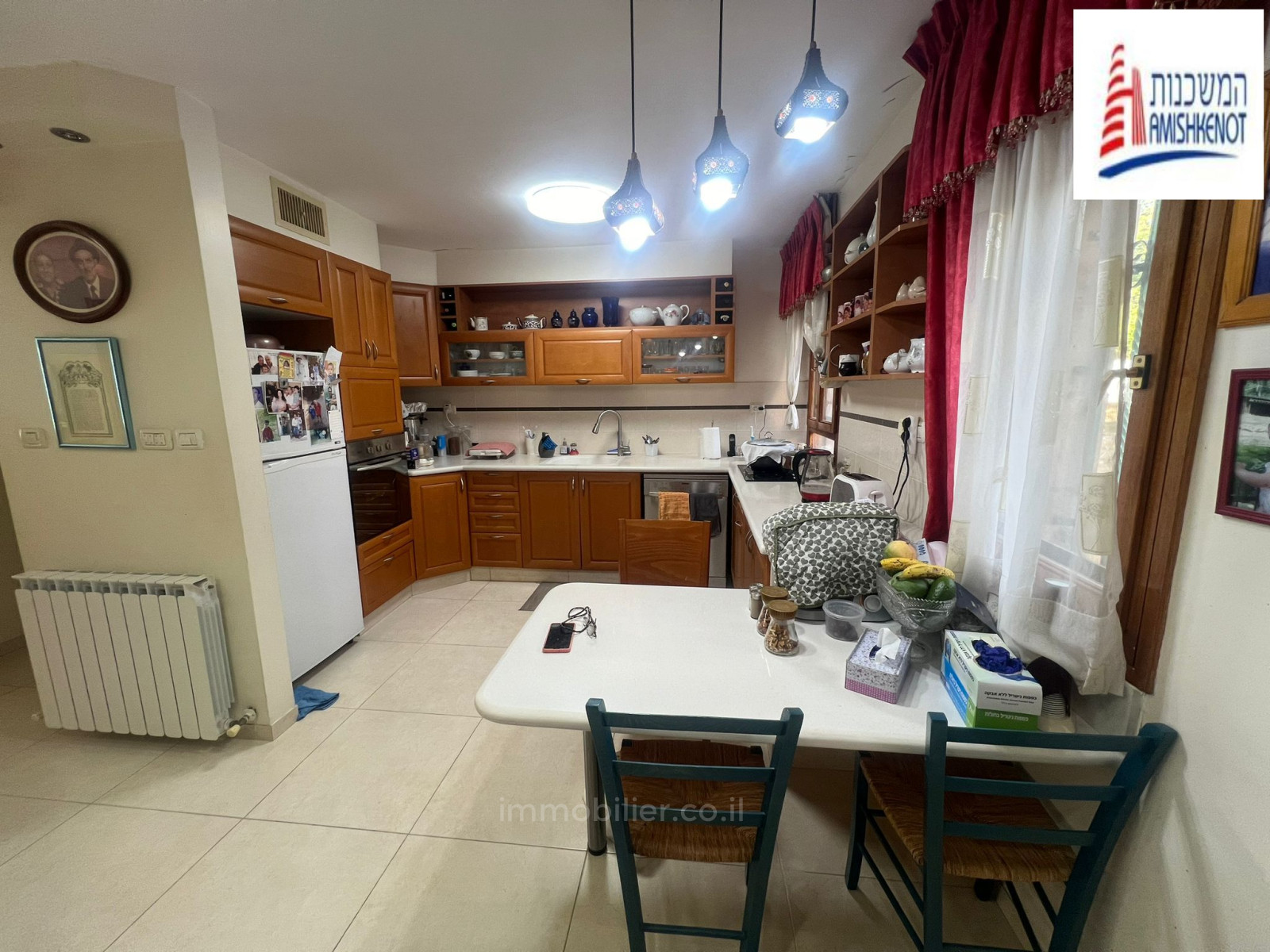 Apartamento 4 cômodos Jerusalém Moshava Germanit 1-IBL-2885