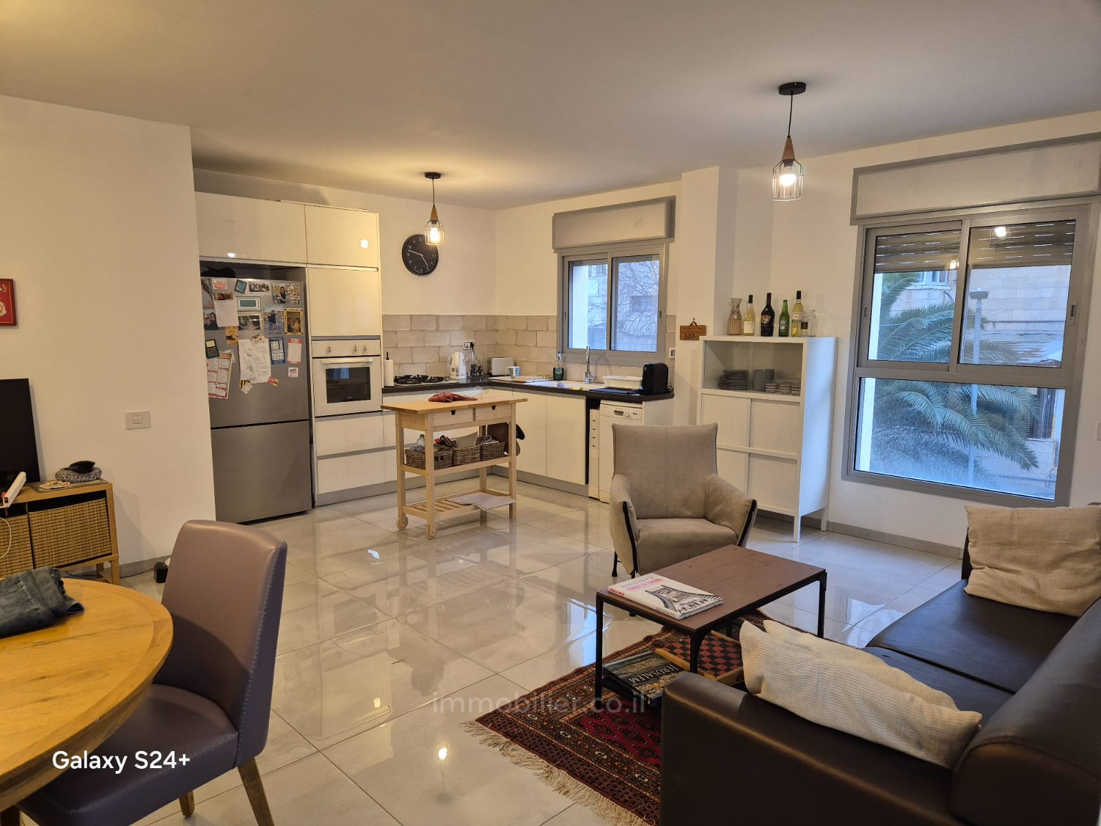 Apartamento 4 cômodos Jerusalém Baka 1-IBL-2900