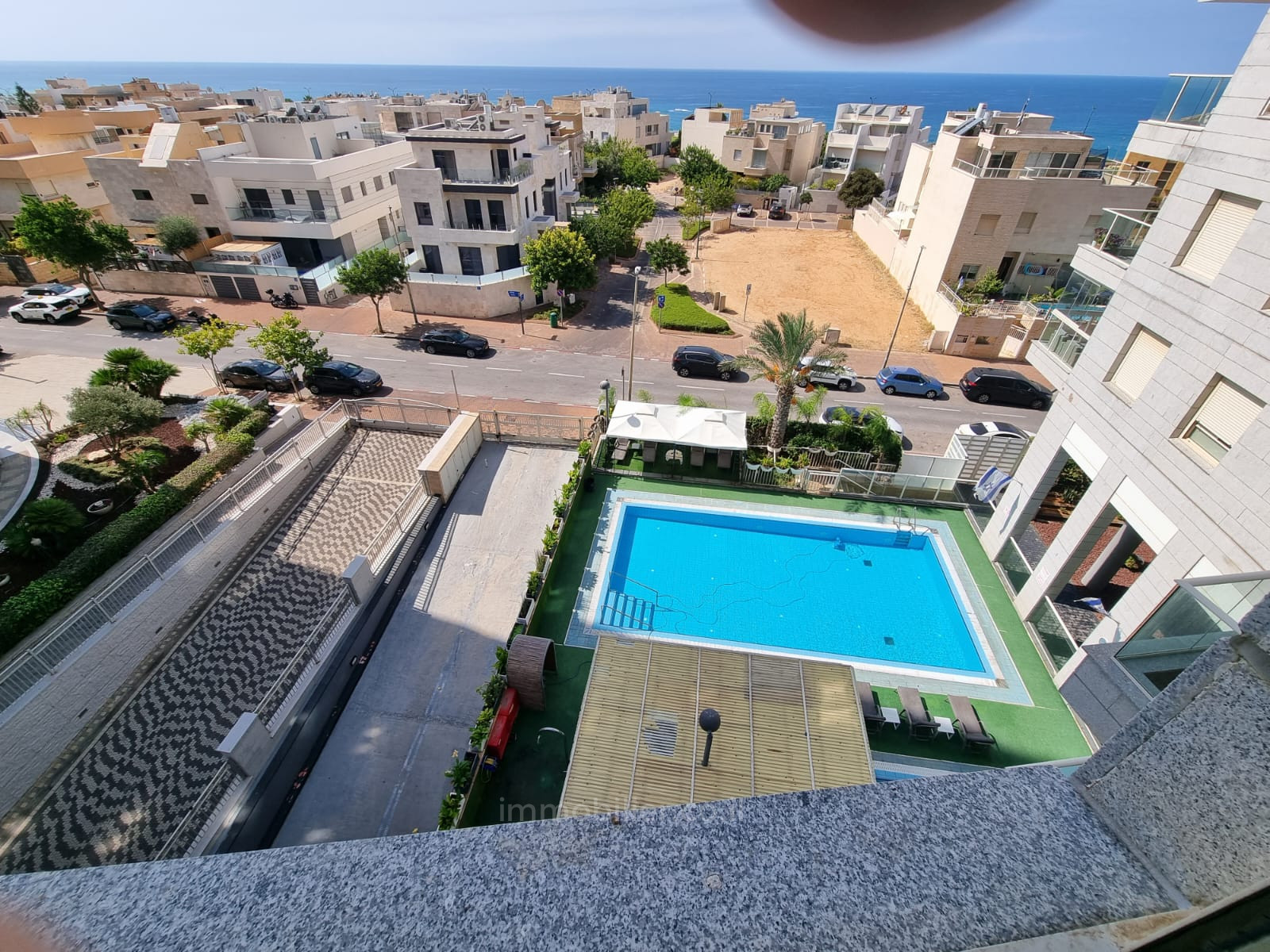 Apartamento 5 cômodos Netanya Nat600 1-IBL-2905