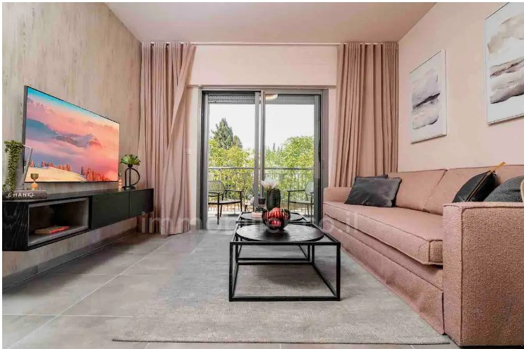 Apartamento 3 cômodos Jerusalém Centro da cidade 1-IBL-2913