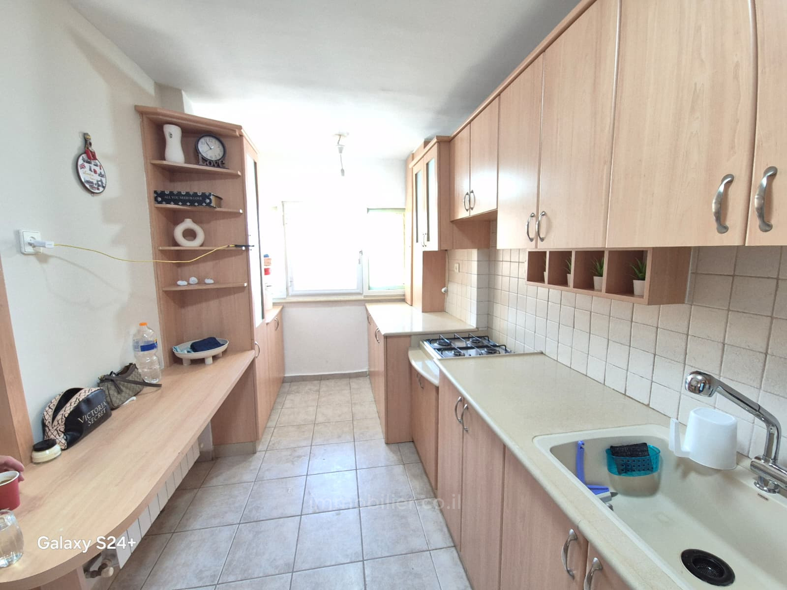 Apartamento 3 cômodos Jerusalém Gilo 1-IBL-2921