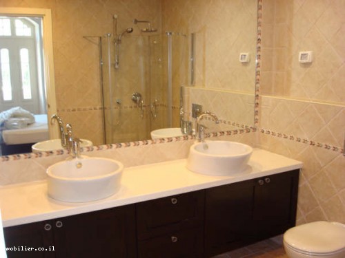 Casarão 4 cômodos Jerusalém Talbieh 144-IBL-330