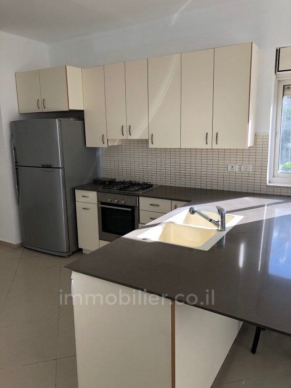 Apartamento 3 cômodos Jerusalém Talbieh 144-IBL-352