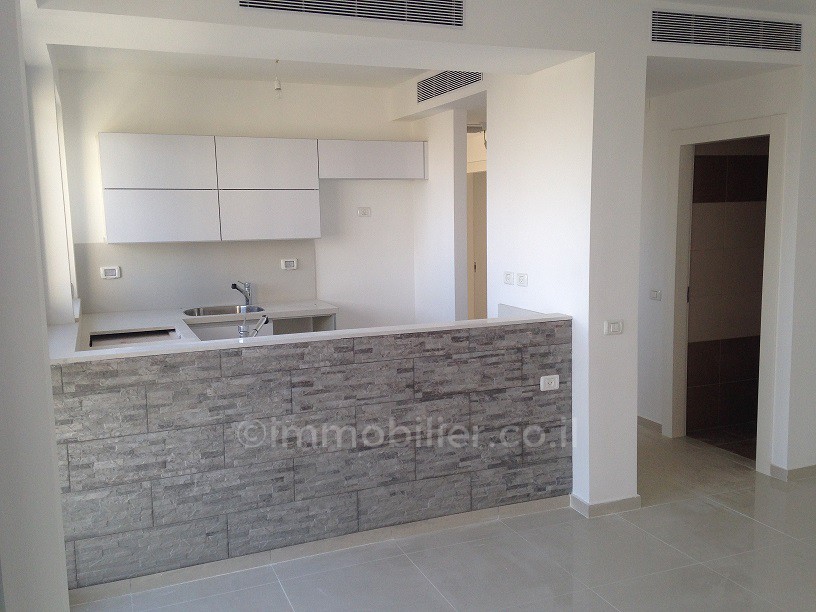 Apartamento 3 cômodos Jerusalém Centro da cidade 144-IBL-435