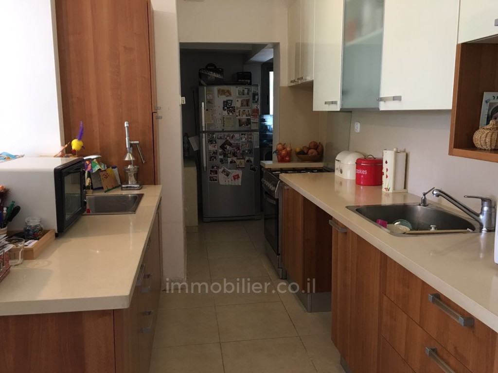 Apartamento 4 cômodos Jerusalém Holyland 144-IBL-495