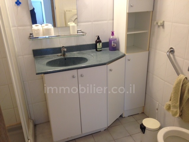 Apartamento 2 cômodos Jerusalém Centro da cidade 144-IBL-497