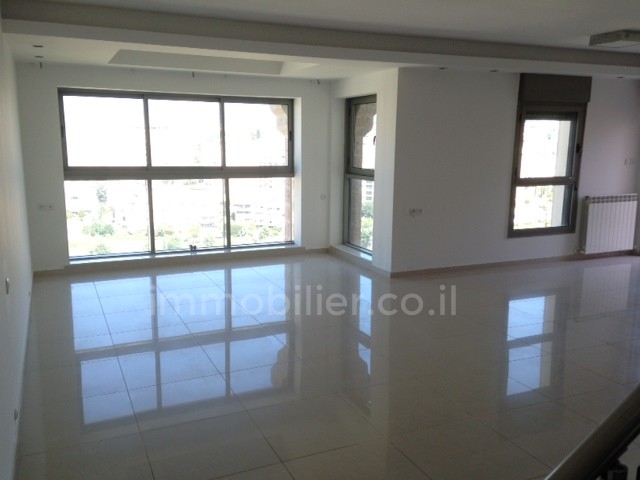 Cobertura 6 cômodos Jerusalém Holyland 144-IBL-498