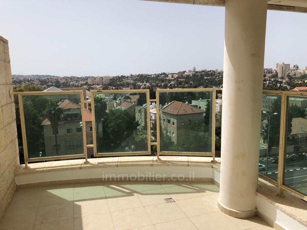 Apartamento 4 cômodos Jerusalém Baka 144-IBL-520