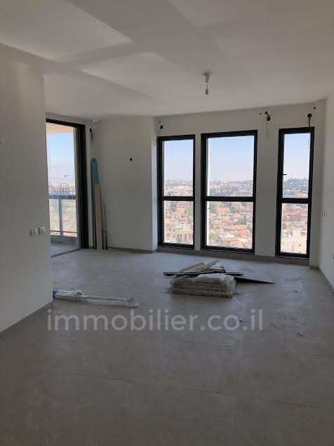 Apartamento 4 cômodos Jerusalém Centro da cidade 144-IBL-527