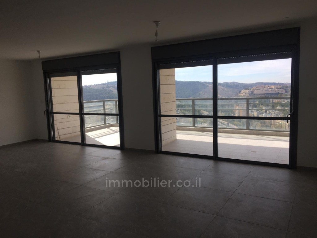 Apartamento 5 cômodos Jerusalém Beit Vagan 144-IBL-531