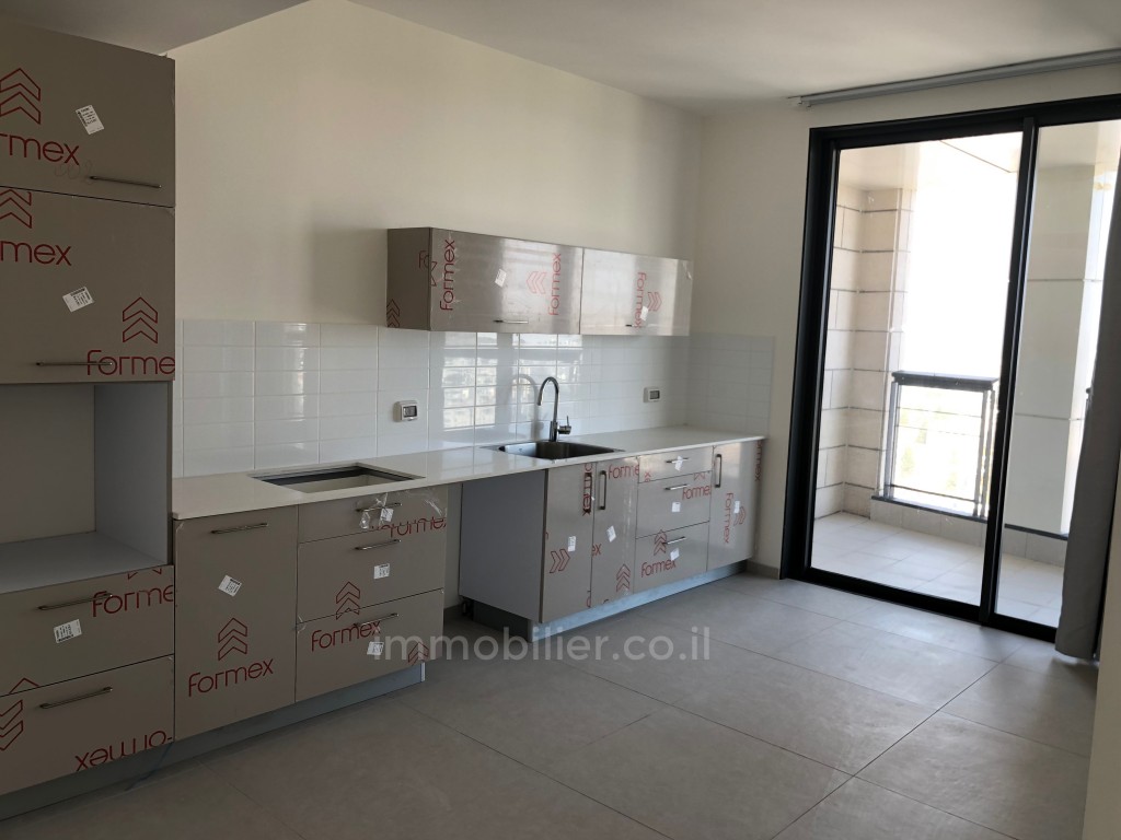 Apartamento 5 cômodos Jerusalém Centro da cidade 144-IBL-532