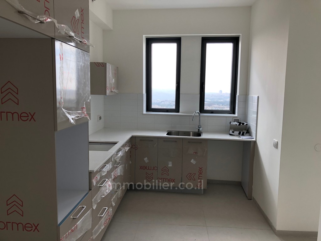 Apartamento 4 cômodos Jerusalém Centro da cidade 144-IBL-533