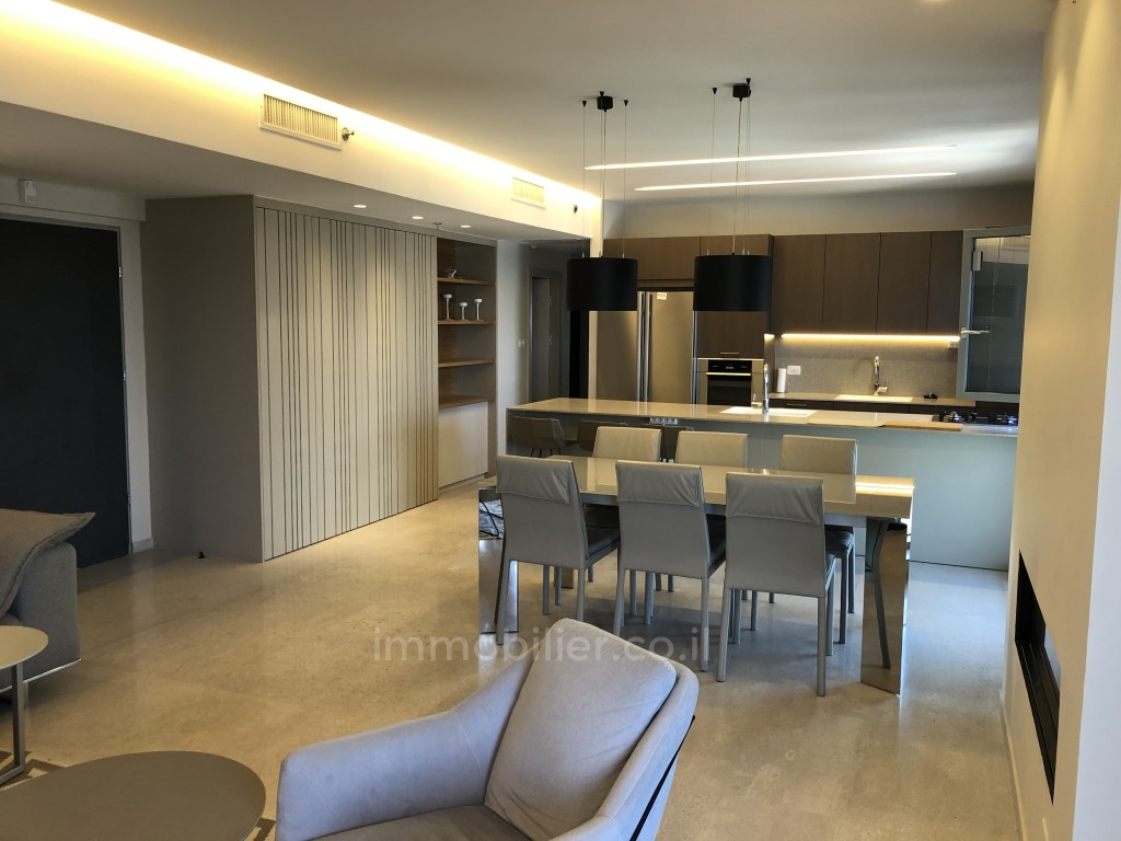 Cobertura 5 cômodos Jerusalém Beit Vagan 144-IBL-551