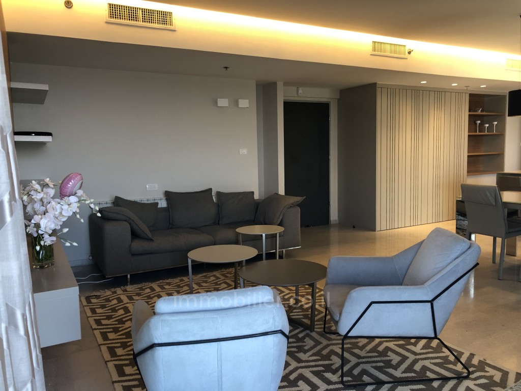 Cobertura 5 cômodos Jerusalém Beit Vagan 144-IBL-551