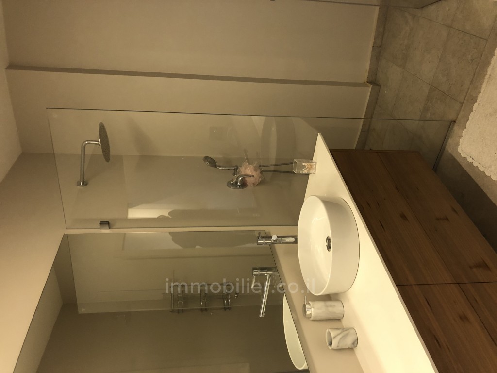 Cobertura 5 cômodos Jerusalém Beit Vagan 144-IBL-551