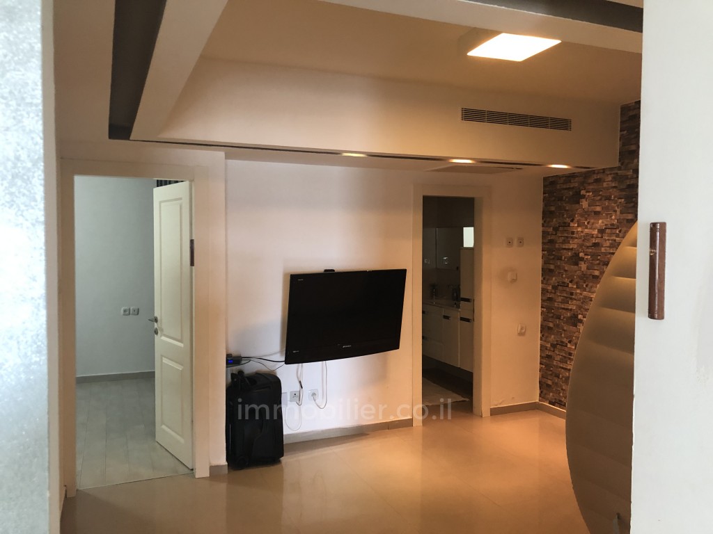 Apartamento 3.5 cômodos Jerusalém Holyland 144-IBL-552