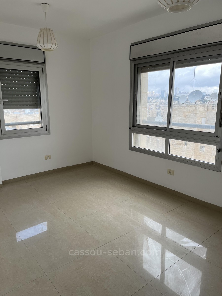 Apartamento 3 cômodos Jerusalém Beit Vagan 144-IBL-563