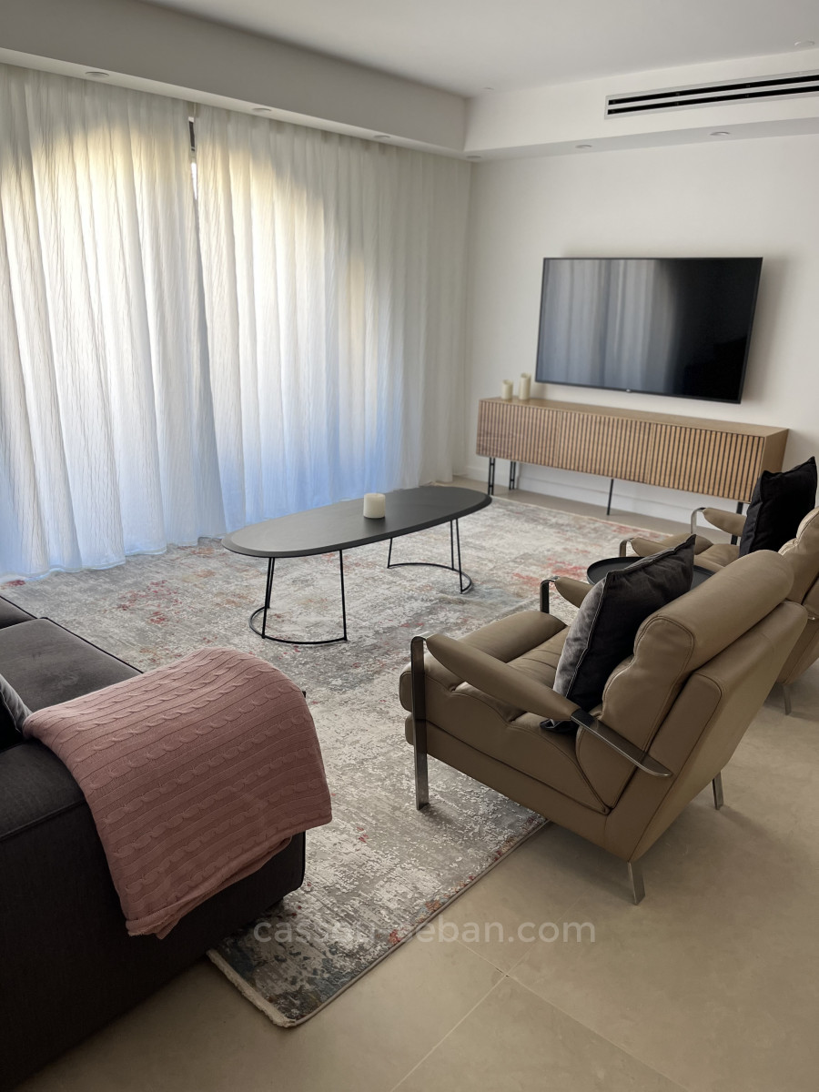 Apartamento 4 cômodos Jerusalém Mamila 144-IBL-583