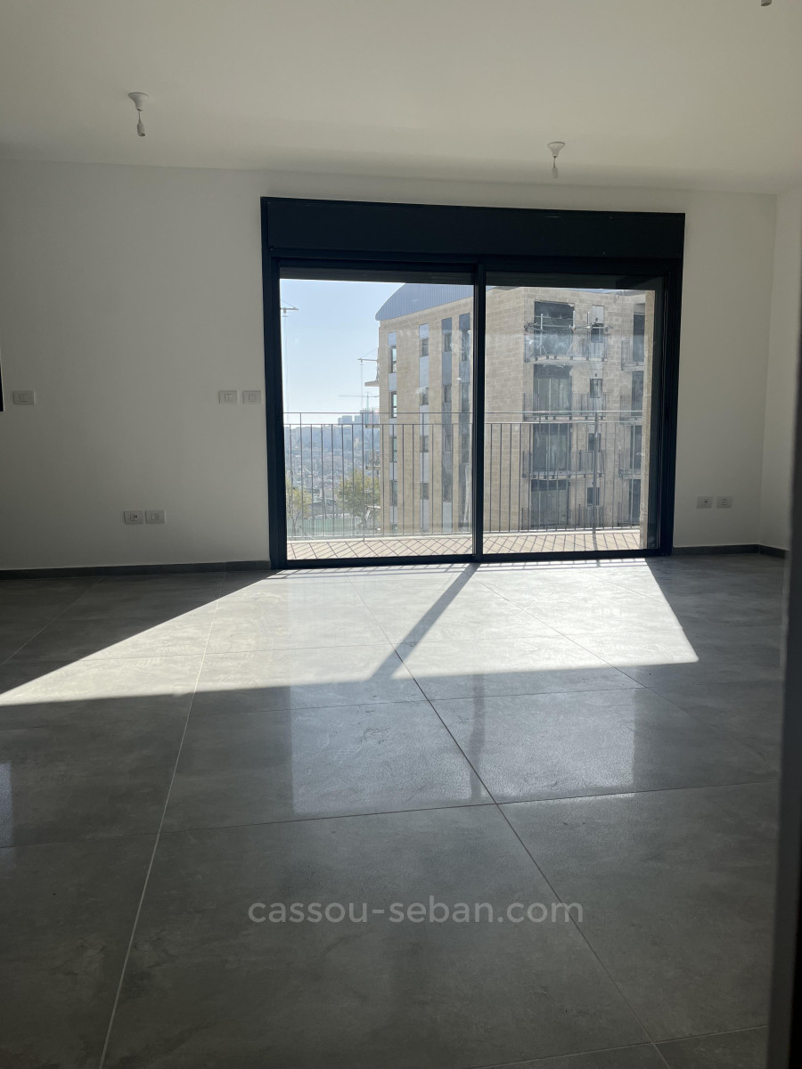 Apartamento 3 cômodos Jerusalém Centro da cidade 144-IBL-586