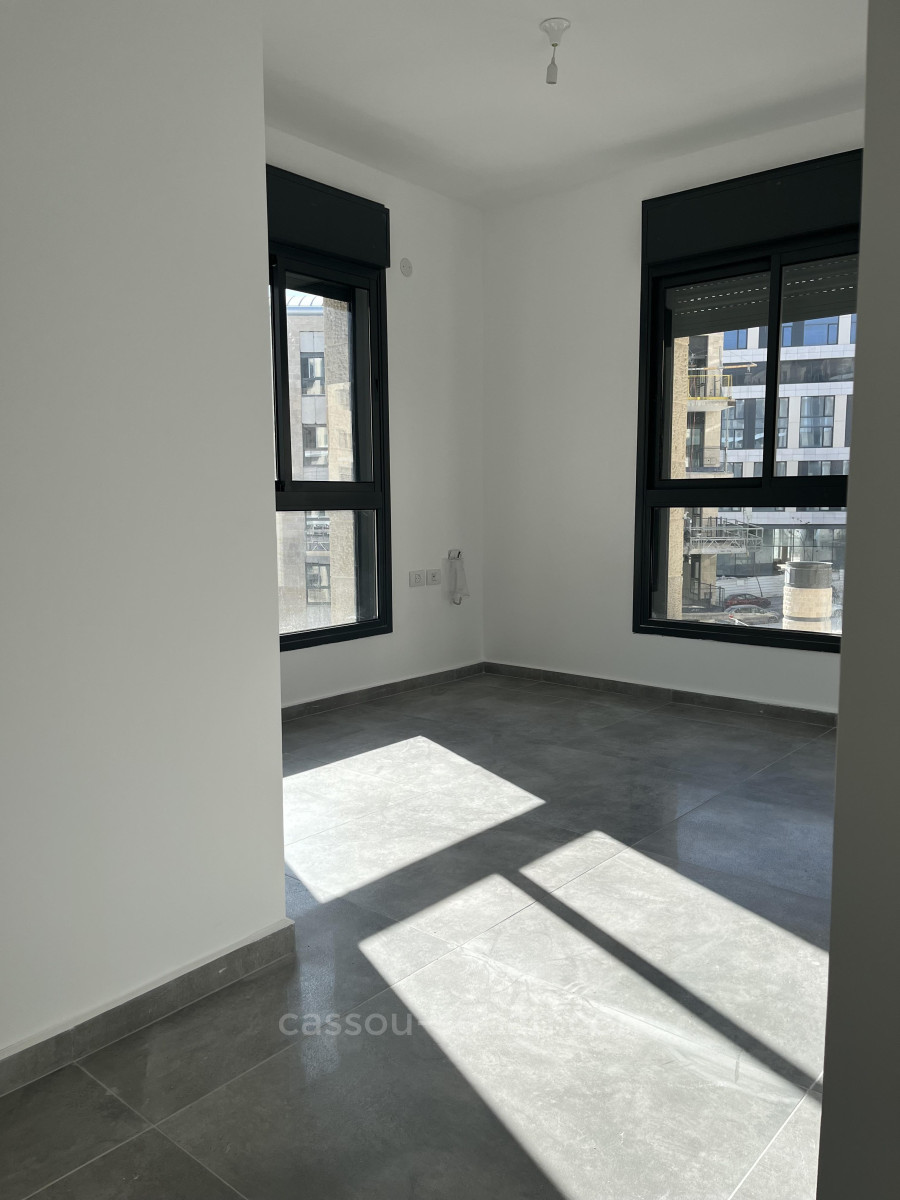 Apartamento 3 cômodos Jerusalém Centro da cidade 144-IBL-586