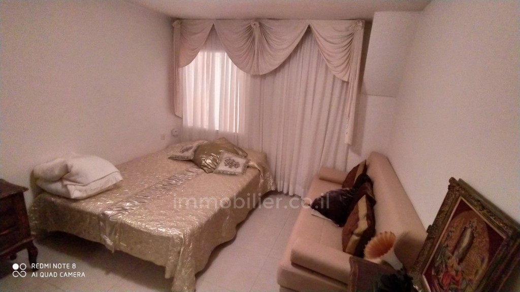 Casarão 5 cômodos Ashdod Yud Alef 15-IBL-2603