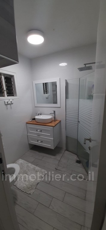 Apartamento 4 cômodos Ashdod Het 15-IBL-2735