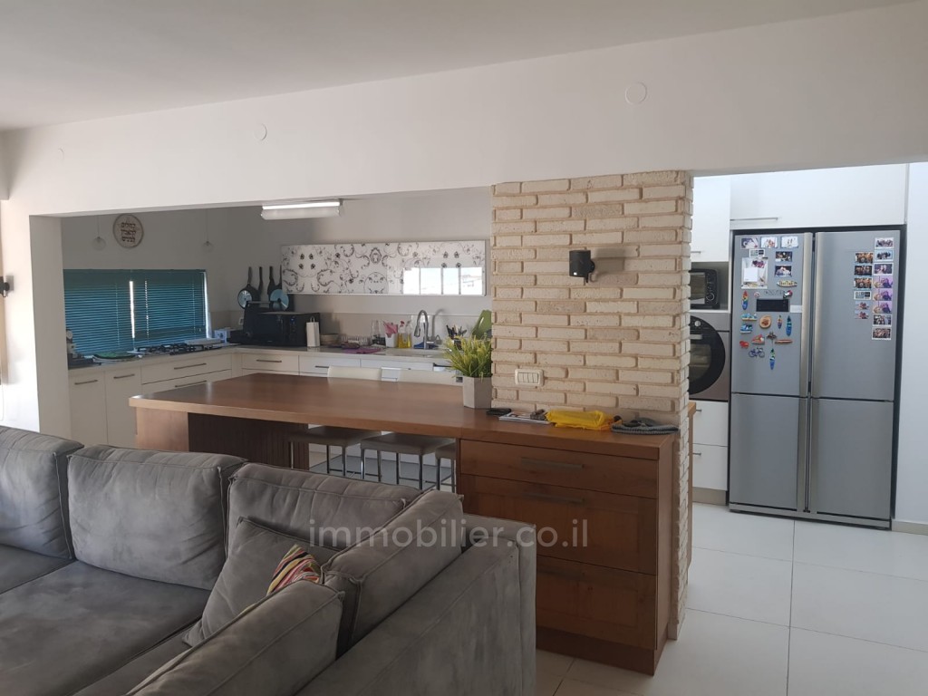 Apartamento 4 cômodos Ashdod Dalet 15-IBL-2746