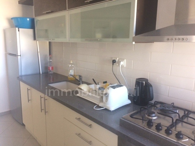 Apartamento 3 cômodos Ashdod Yud Alef 15-IBL-2801