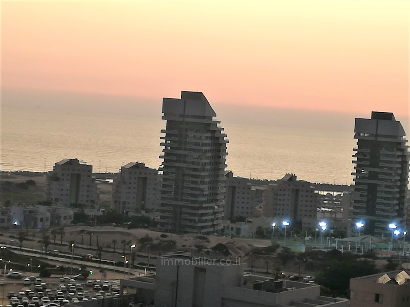 Apartamento 4 cômodos Ashdod Mar 15-IBL-2862