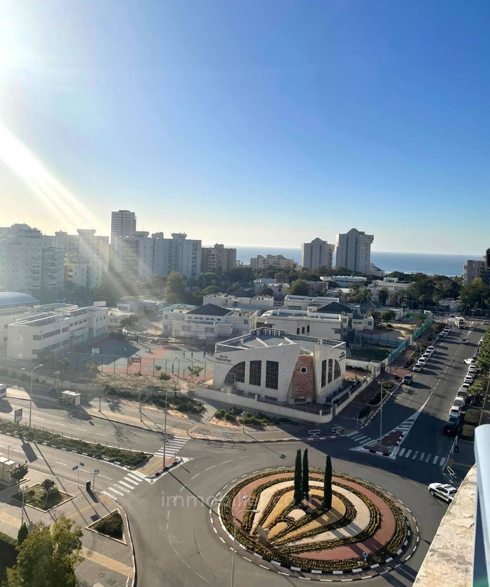 Apartamento 4 cômodos Ashdod Yud Bet 15-IBL-2864