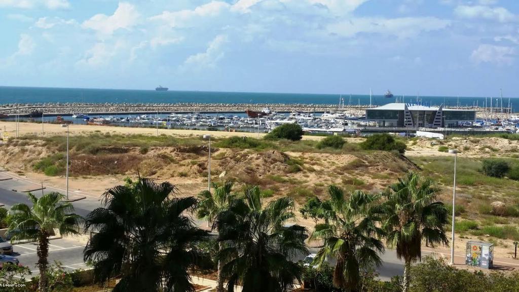 Apartamento 4 cômodos Ashdod Marina 210-IBL-1666