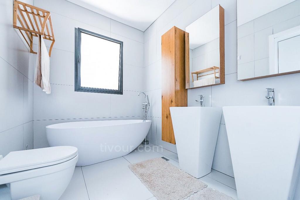 Casarão 8 cômodos Ashdod Yud Alef 210-IBL-1867