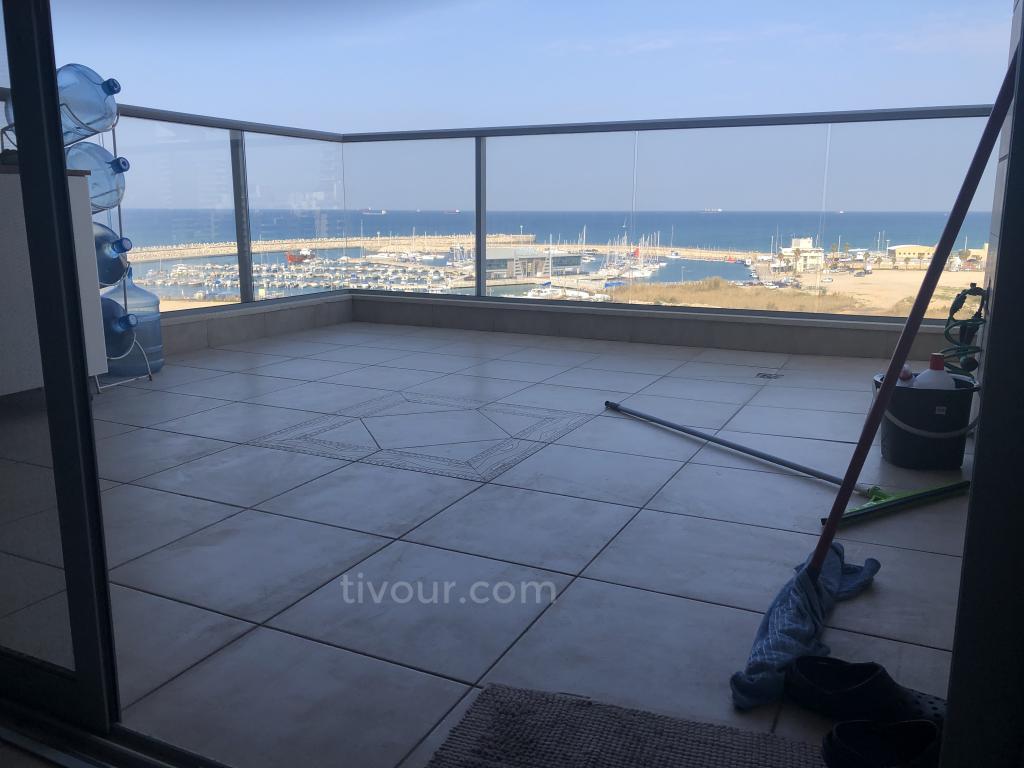 Apartamento 5 cômodos Ashdod Marina 210-IBL-1886