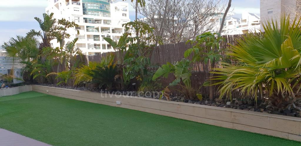 Apartamento garden 5 cômodos Ashdod Yud Zayin 210-IBL-1899