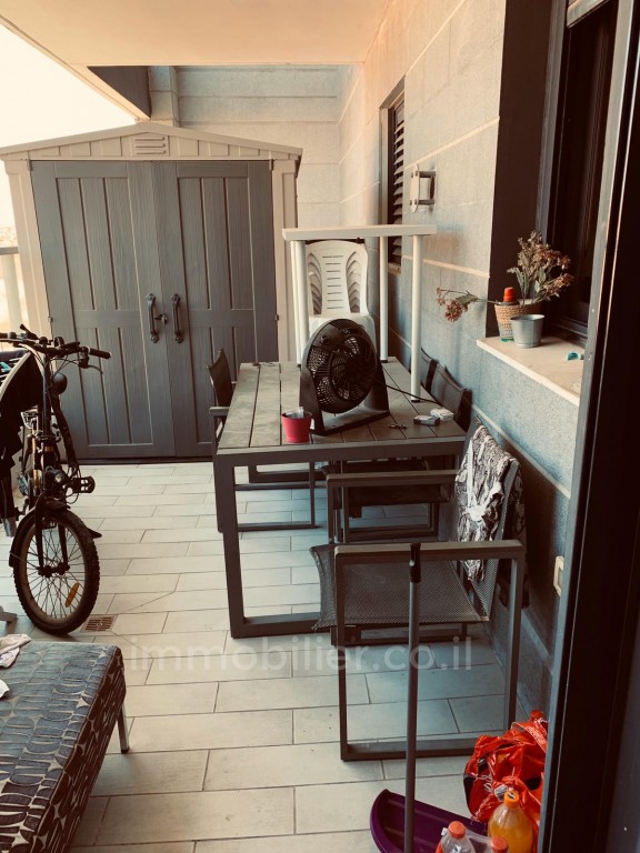 Apartamento 5 cômodos Ashdod Tet Zain 210-IBL-1904