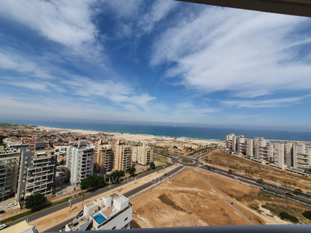 Apartamento 5 cômodos Ashdod Mar 210-IBL-1919