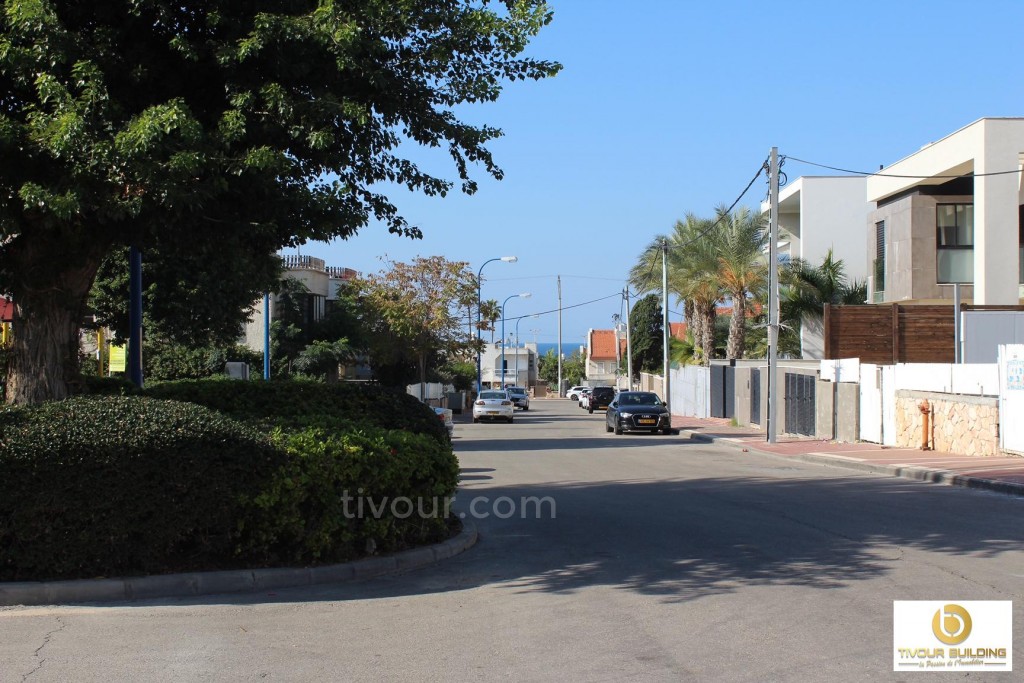 Casarão 7 cômodos Ashdod Yud Alef 210-IBL-1938