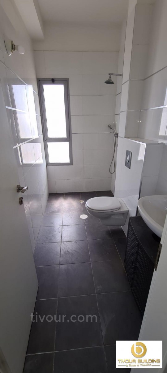 Apartamento 4 cômodos Ashdod Mar 210-IBL-1949