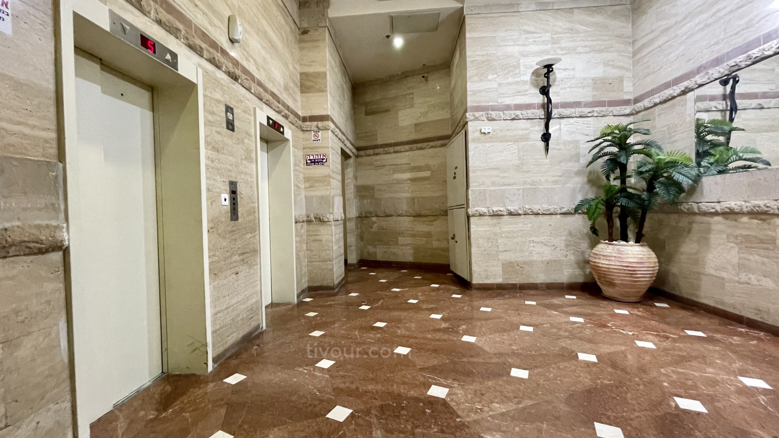 Apartamento 3 cômodos Ashdod City 210-IBL-1966