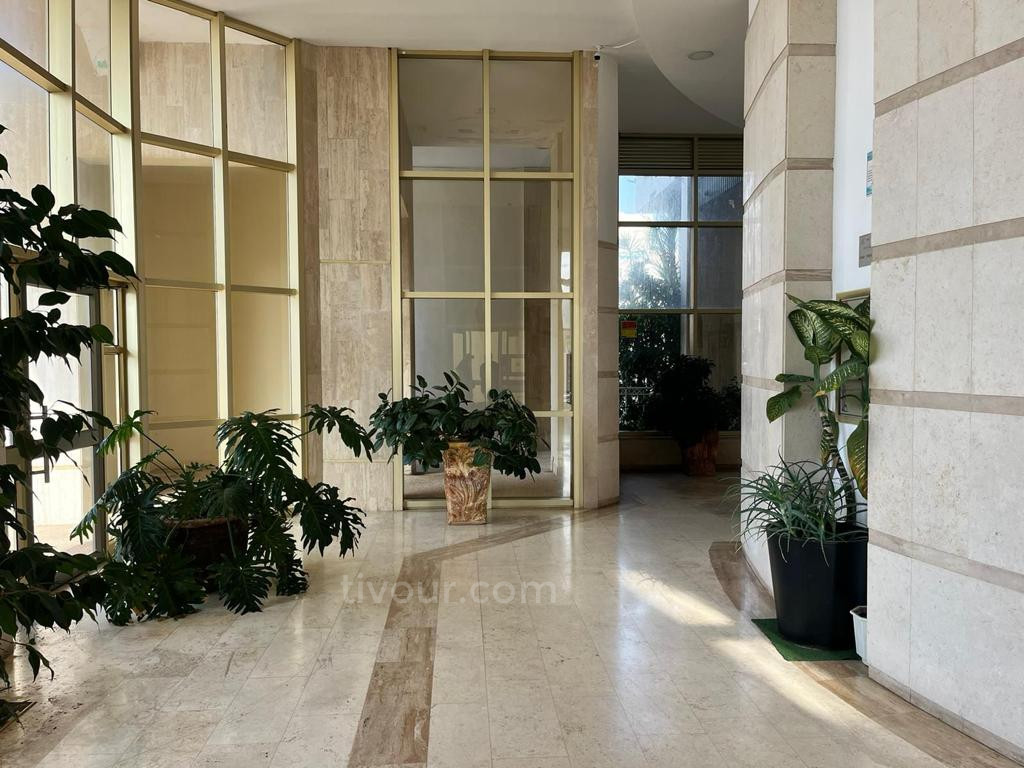 Apartamento 4 cômodos Ashdod City 210-IBL-1997