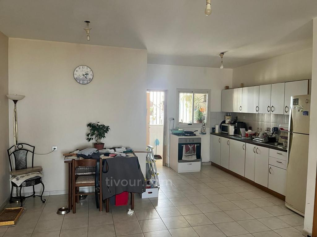 Apartamento 4 cômodos Ashdod City 210-IBL-1997