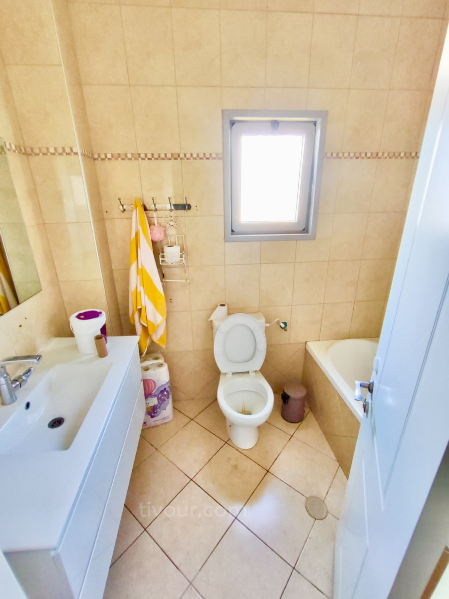 Apartamento 4 cômodos Ashdod Yud Zayin 210-IBL-2012