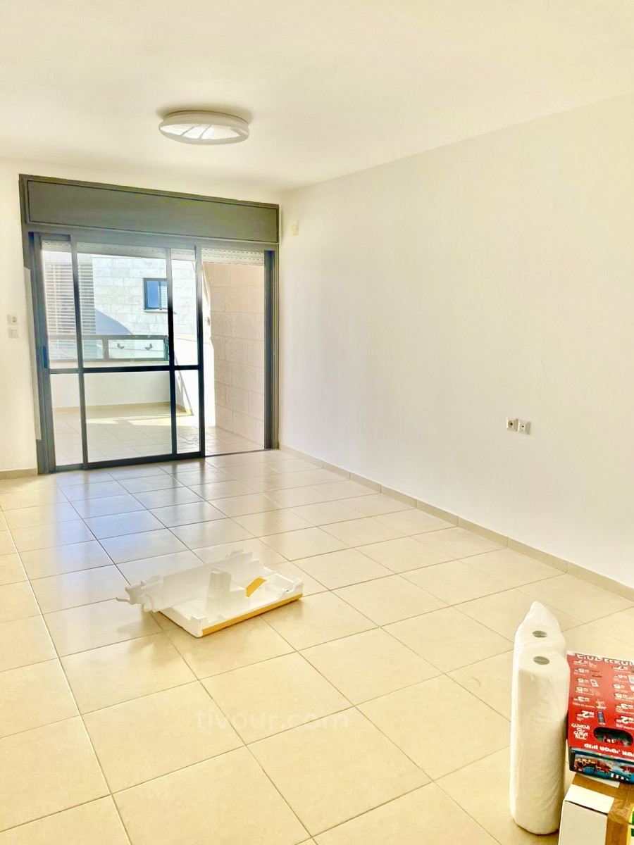 Apartamento 3 cômodos Ashdod City 210-IBL-2014